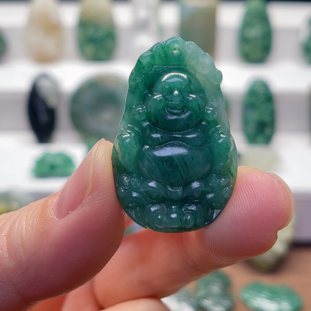 独山玉未镶嵌颈饰