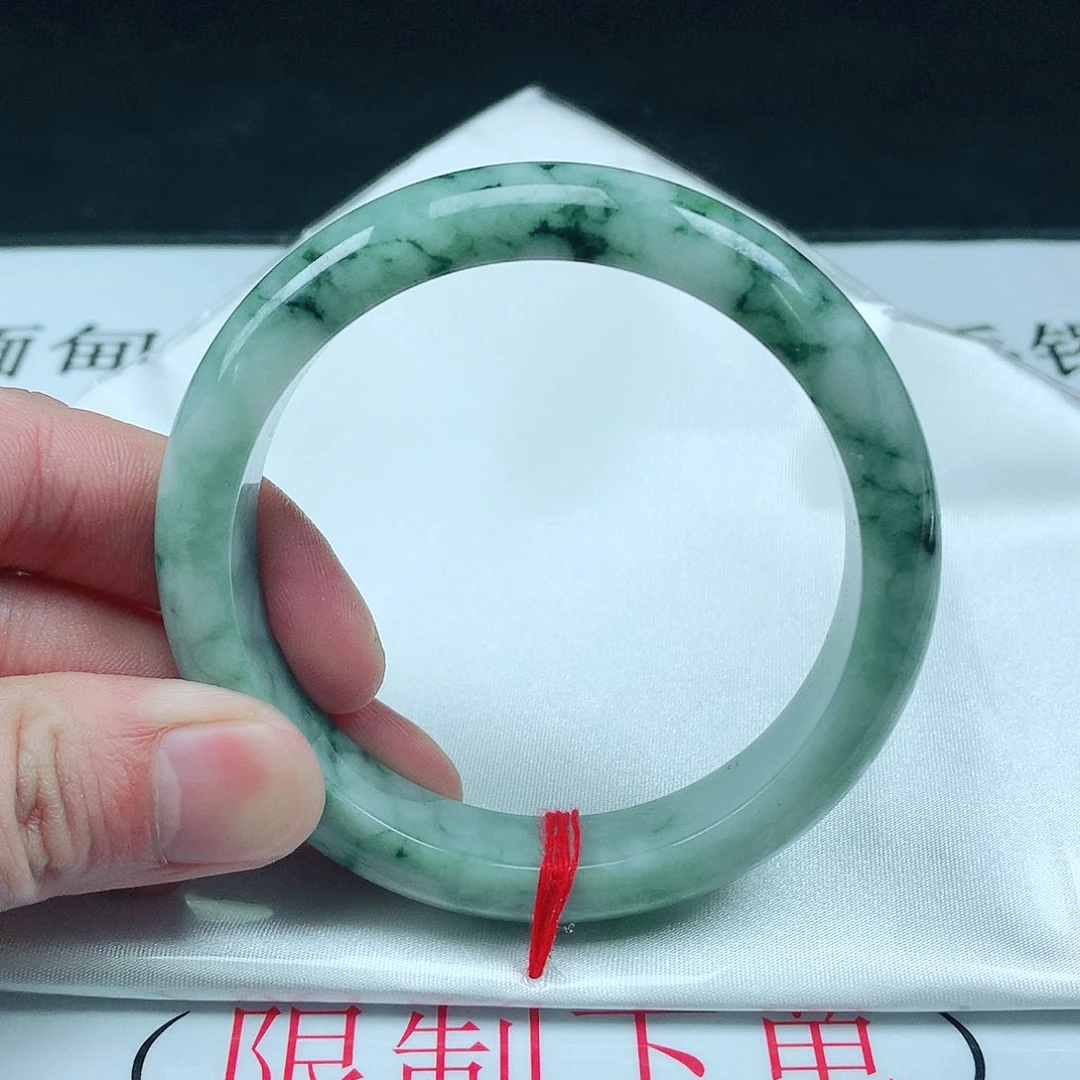 翡翠手镯未镶嵌圈58