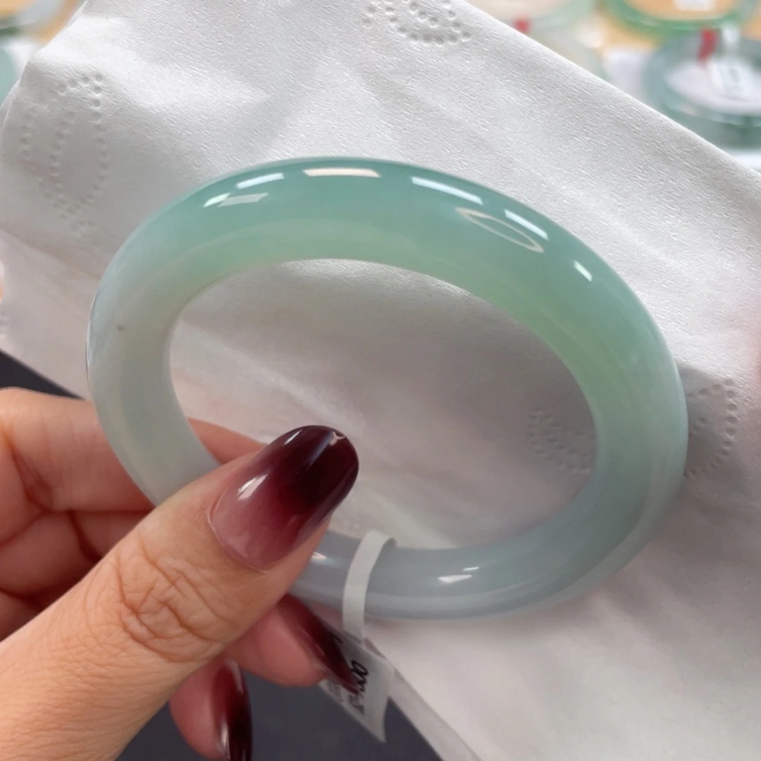 翡翠手镯未镶嵌性价比高半山水湖水蓝52.5圆1号