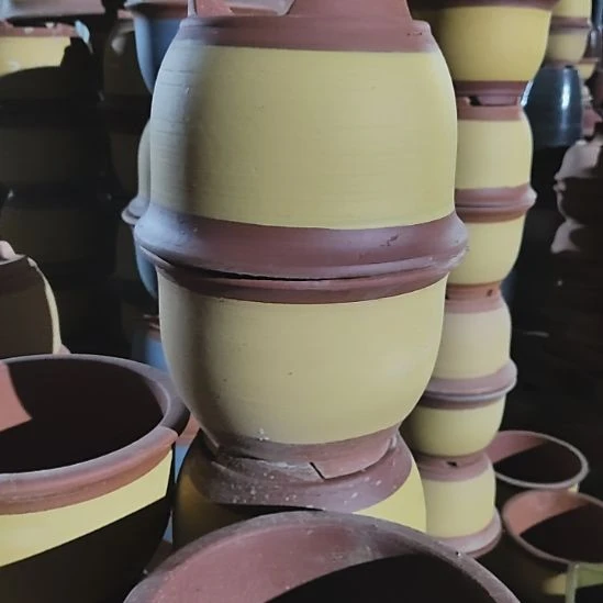 口径24高17黄两个花盆