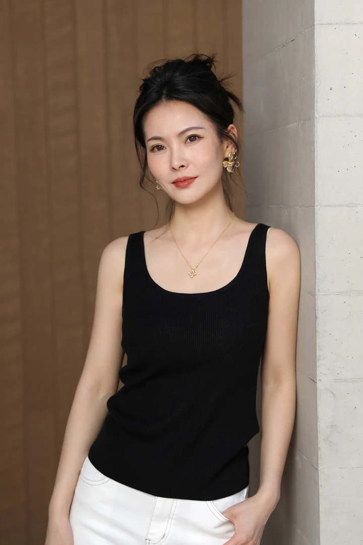 丝羊绒混纺针织背心纯色百搭打底衫 可外穿高弹修身显瘦内搭