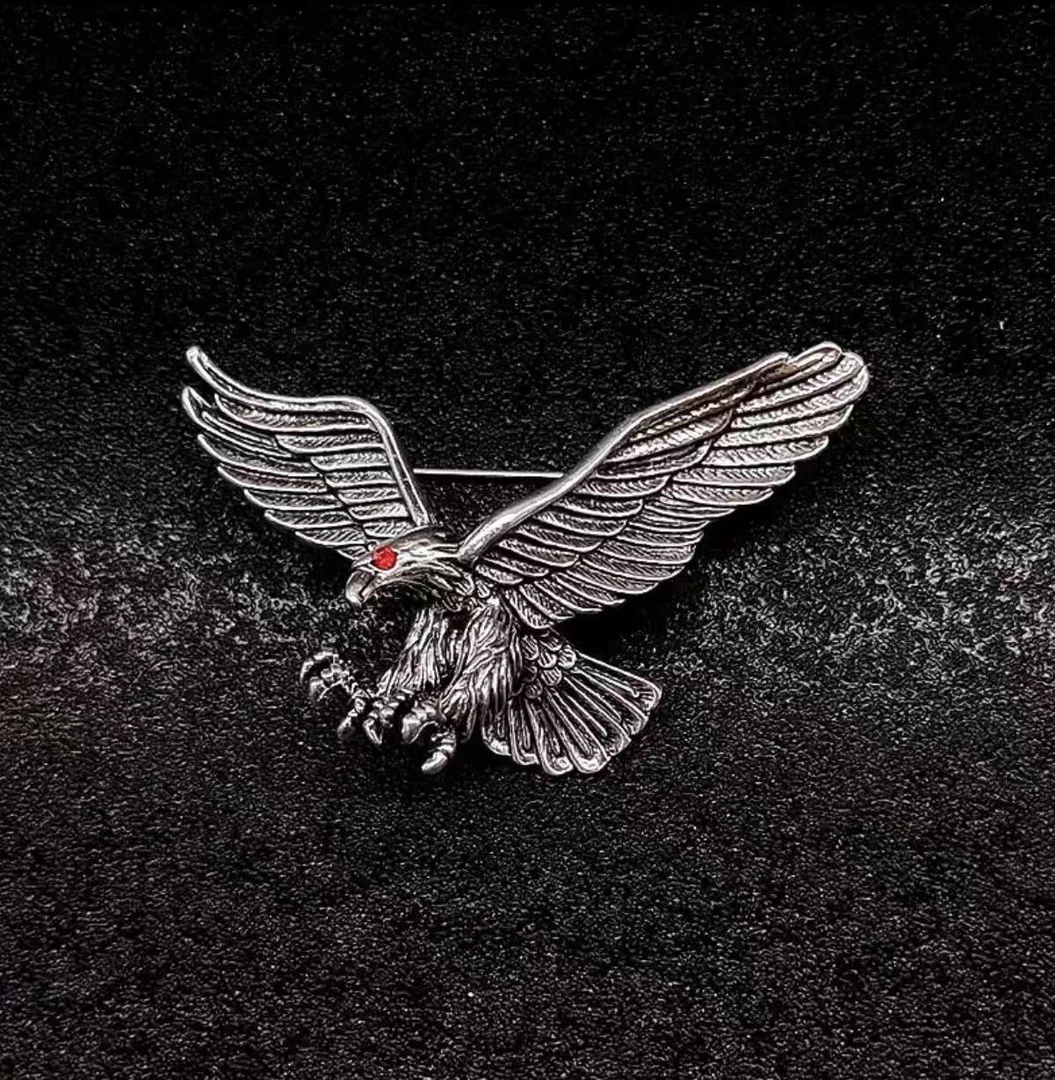 铜合金胸针 Z0932 小众设计翱翔的雄鹰胸针