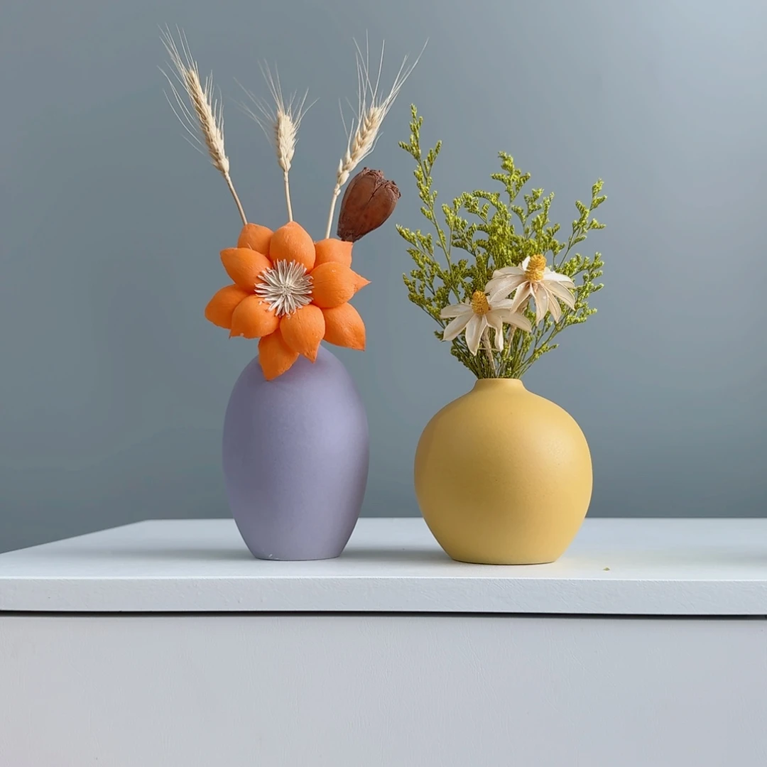 摆件陶瓷小花瓶摆件含花总高约20-30cm