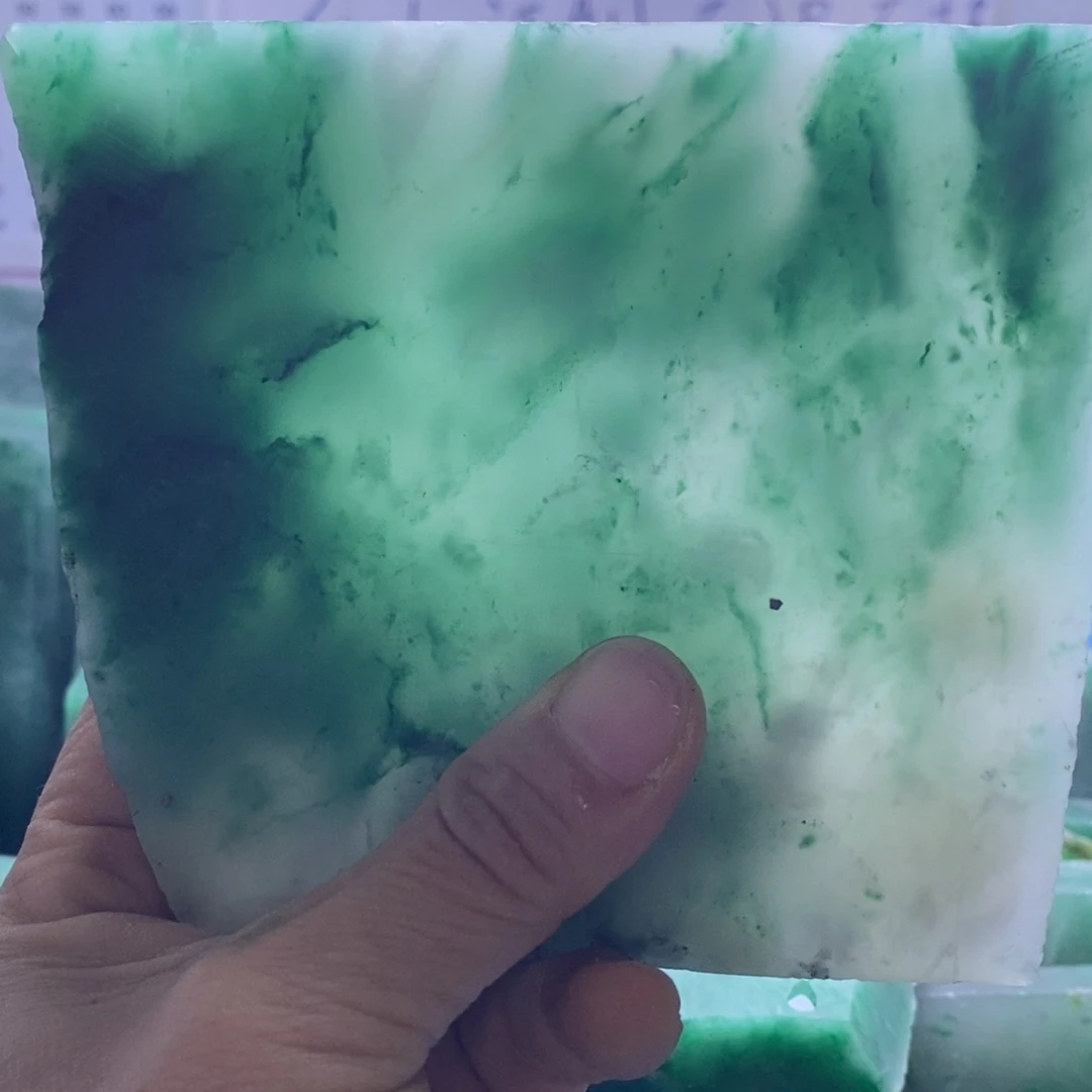 平***淡定制石英质玉（非洲翠）天然非州翠手镯