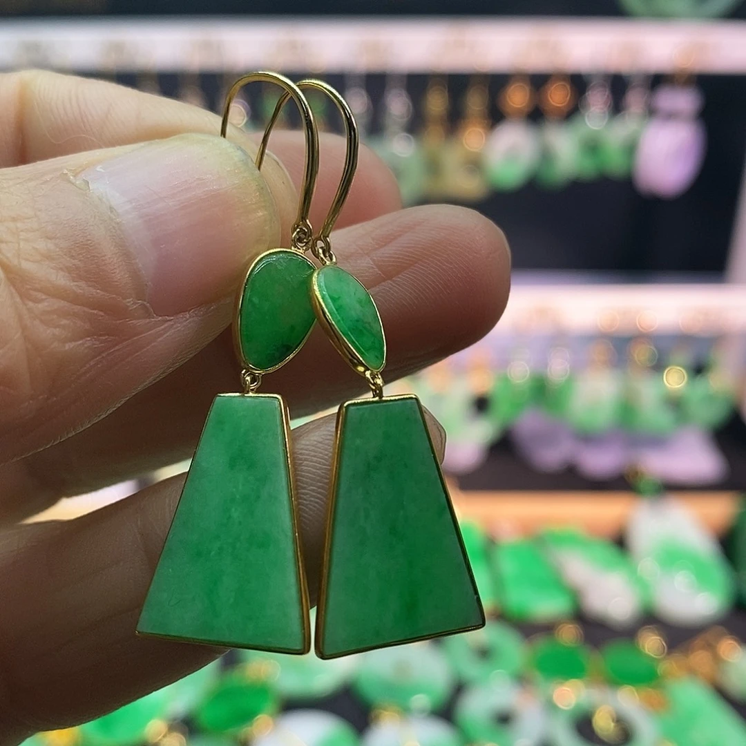 翡翠18K金镶嵌耳饰耳饰