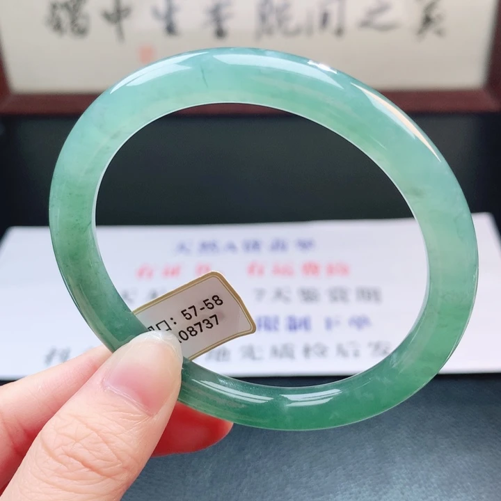 翡翠未镶嵌手镯翡翠手镯16