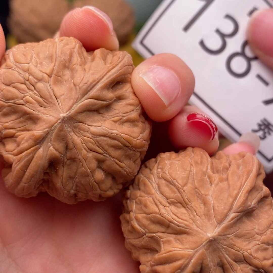 桃核把件铁锤42……