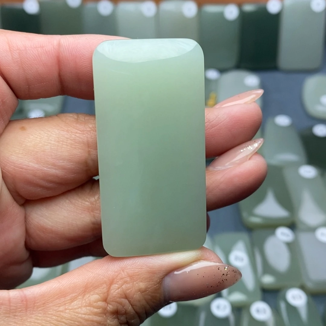 和田玉颈饰未镶嵌惡*