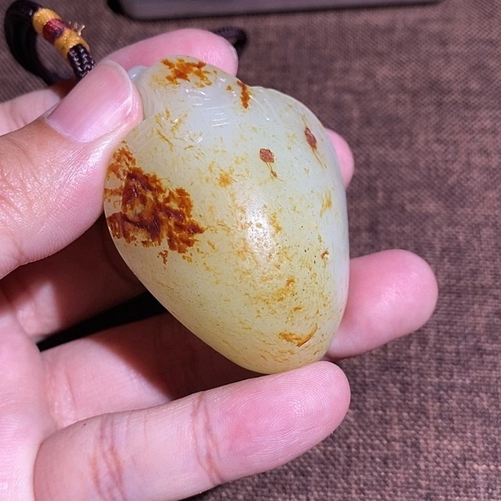 和田玉未镶嵌颈饰南*、