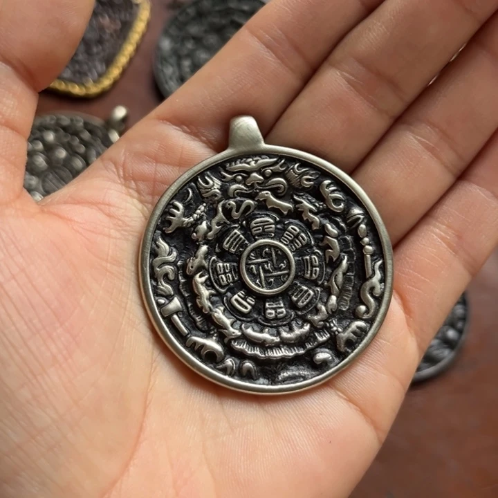 颈饰琉璃梦**遥喜欢的朋友