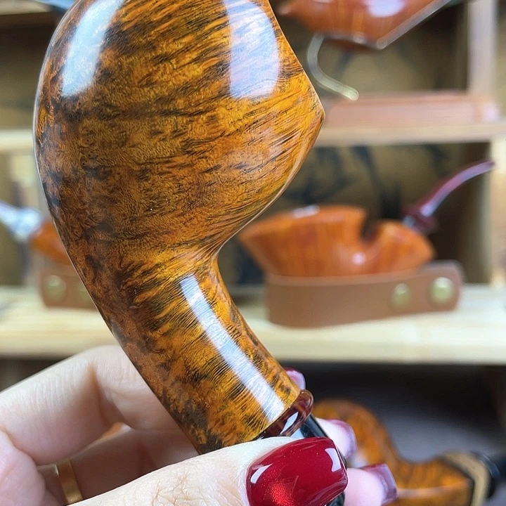自由式苹果斗。