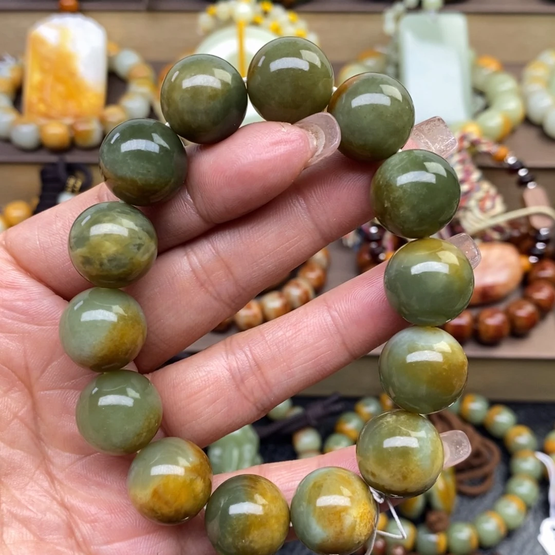 透闪石质玉未镶嵌手串