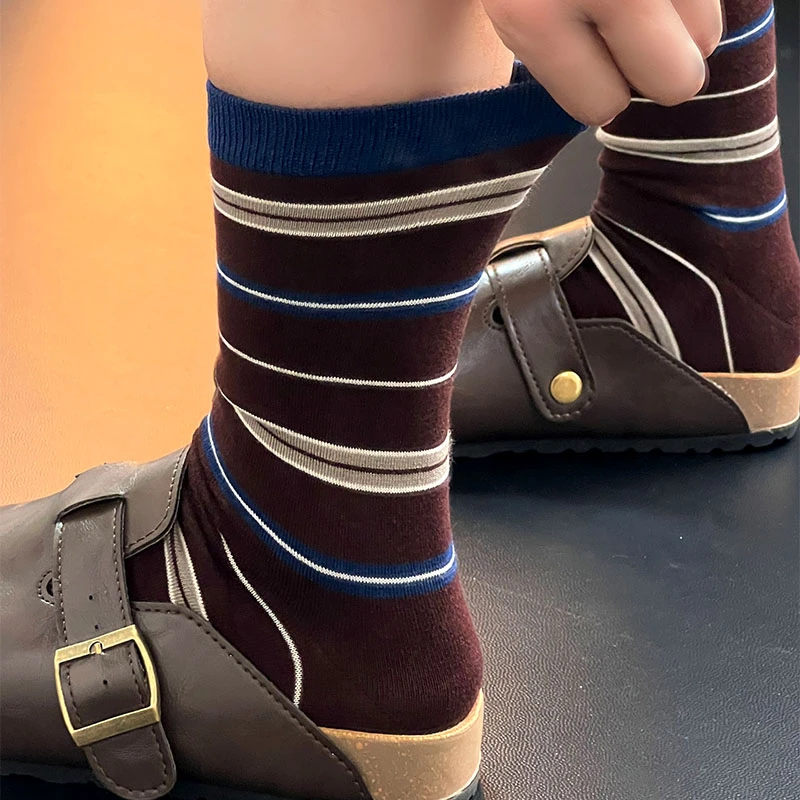 秋季袜子复古风撞色条纹无骨中筒双螺口拼接新疆长绒棉直板堆堆袜