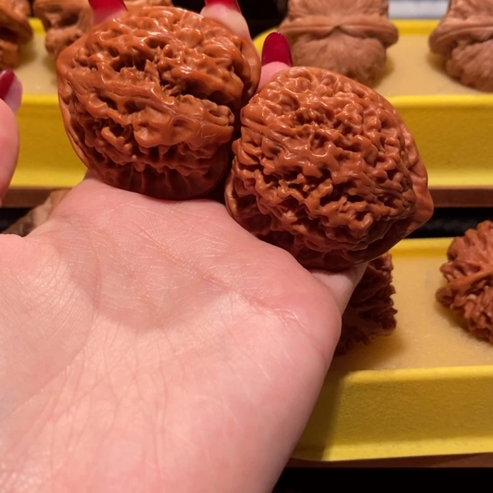 文玩核桃吊坠官帽