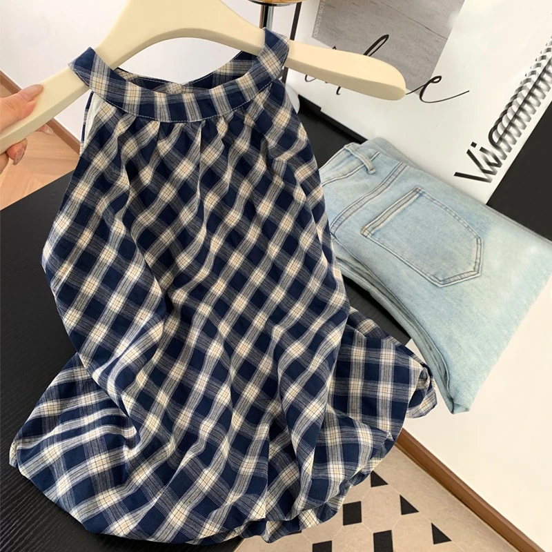 无袖挂脖格子衬衫女夏季减龄洋气背心上衣夏季加宽加大女装小衫潮