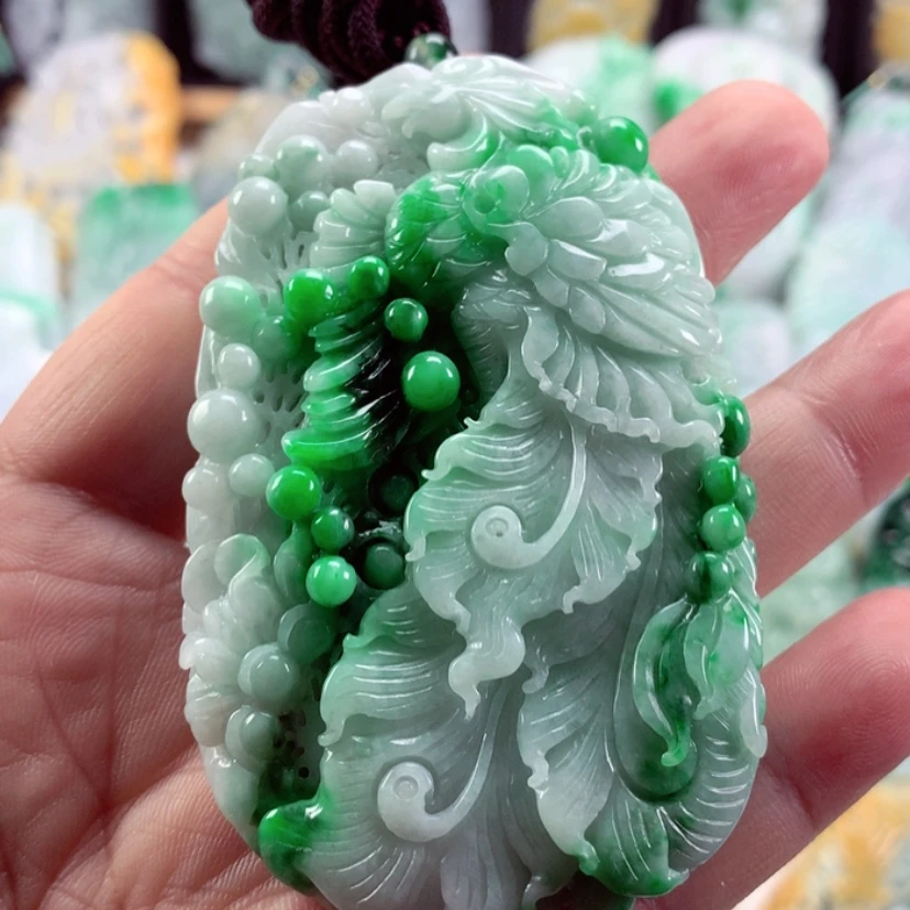 【闪购商品】翡翠吊坠(不含链)未镶嵌