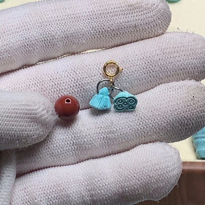 南红玛瑙未镶嵌珠宝奇石