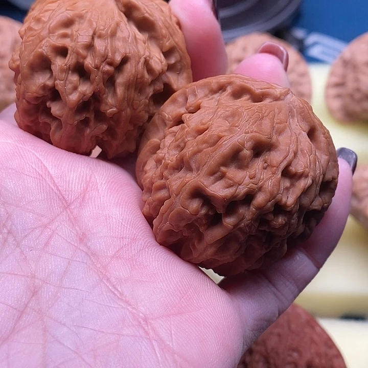 文玩核桃吊坠40尺全品球白