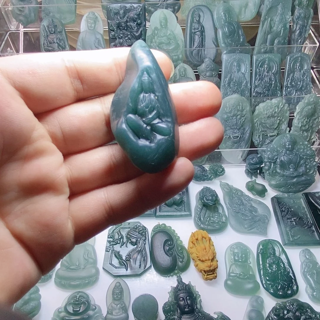 定制翡翠未镶嵌悟到