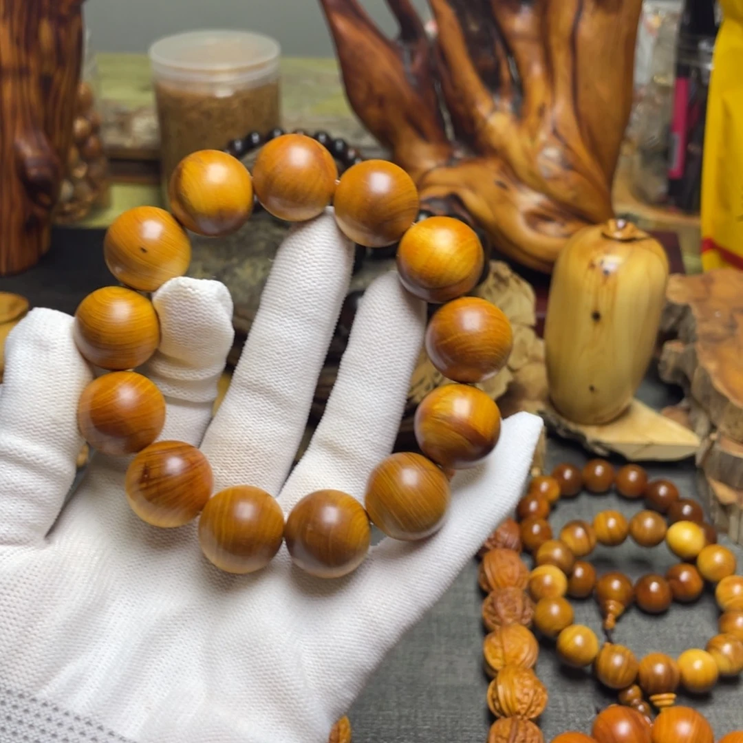 柏木（崖柏）1.8瑕疵