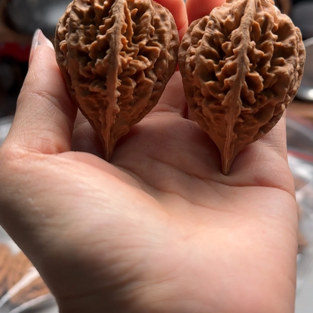 文玩核桃把件关东木子楸百核109尖掉