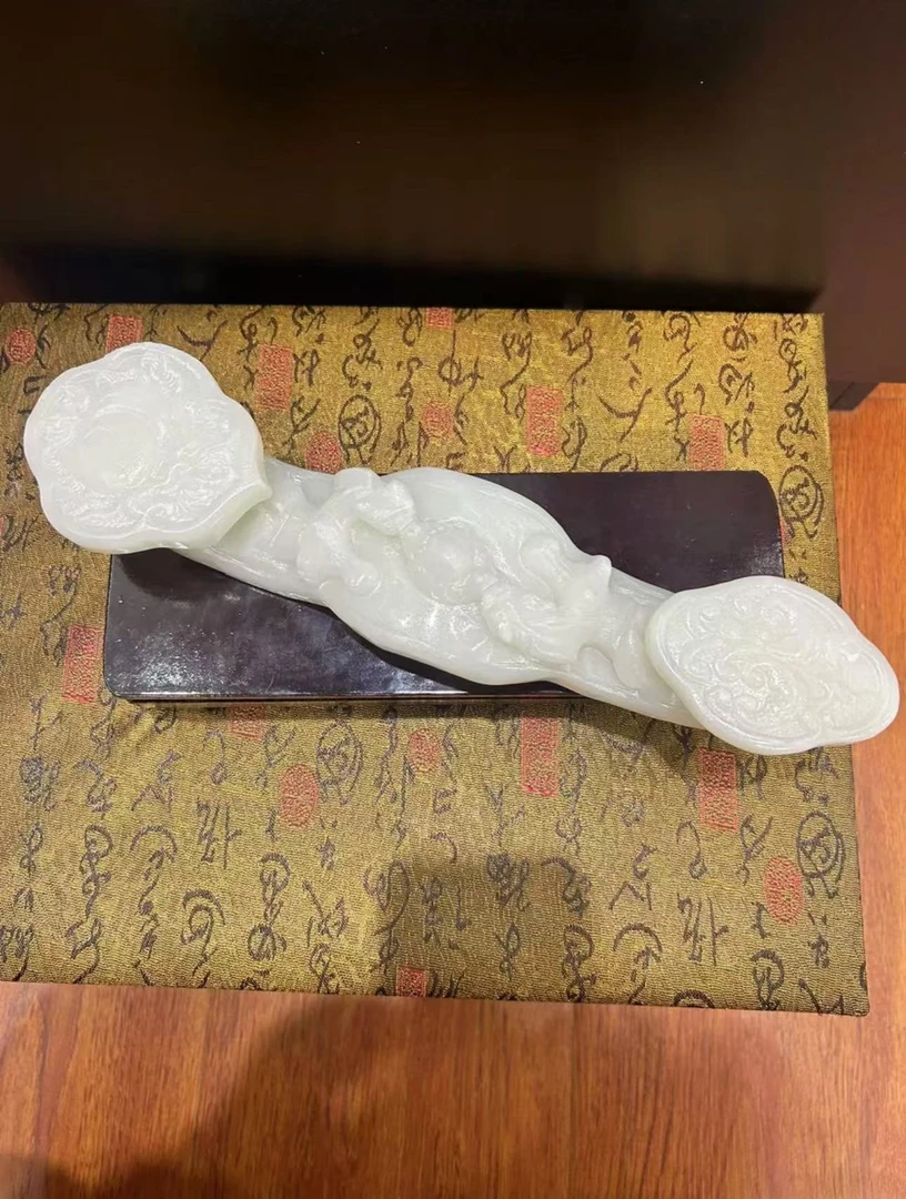 简约大方事事如意摆件037