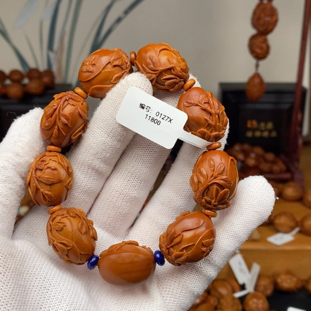 手串橄榄核许忠英老师玉兰花开