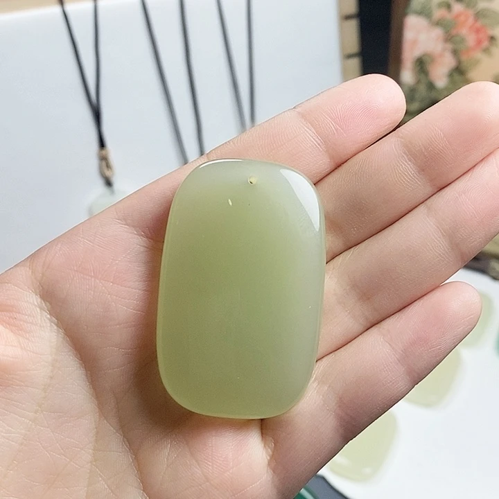 树脂非金属装饰品工艺品佩戴