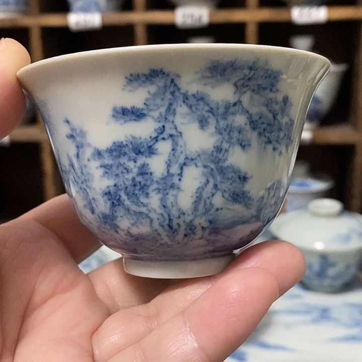 小*釉下青花瓷器微瑕盖碗