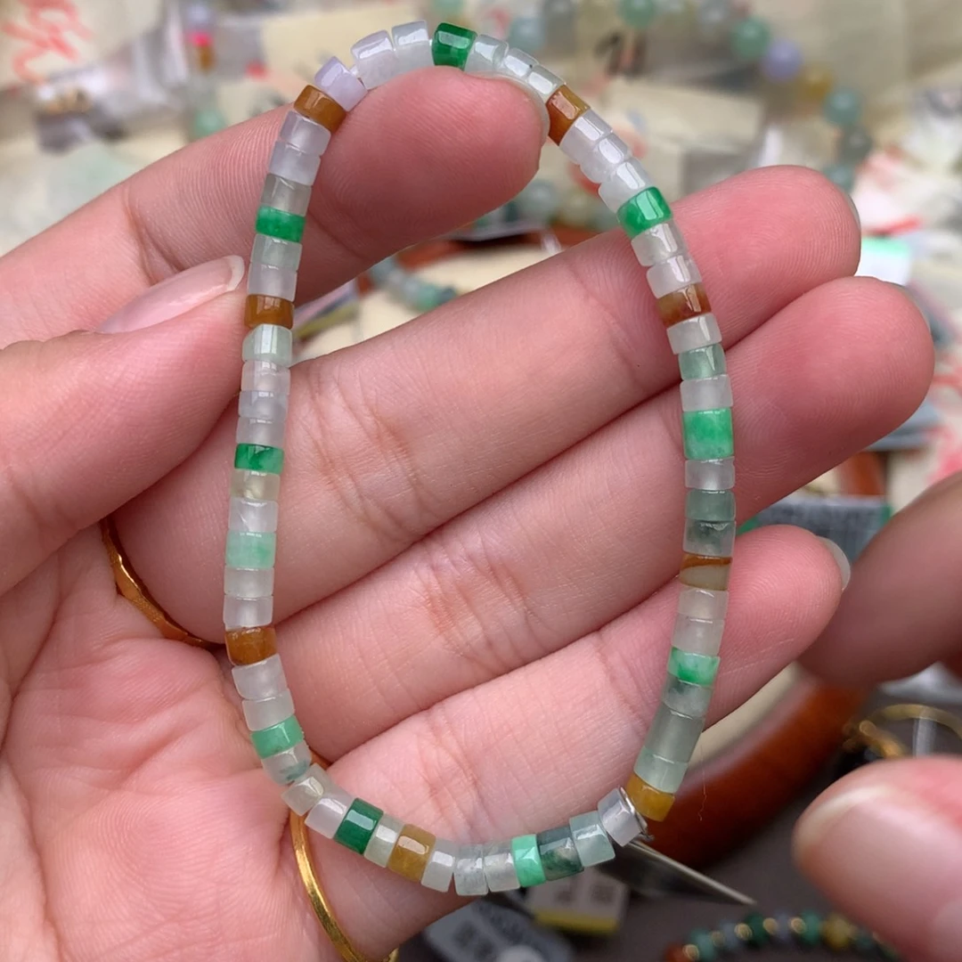 【闪购商品】翡翠挂件未镶嵌一