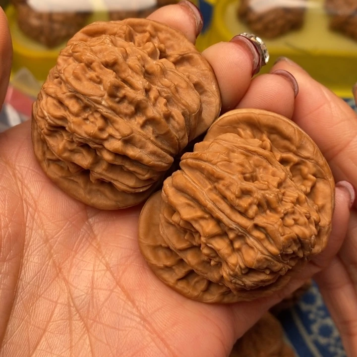 吊坠桃核四座楼47全品