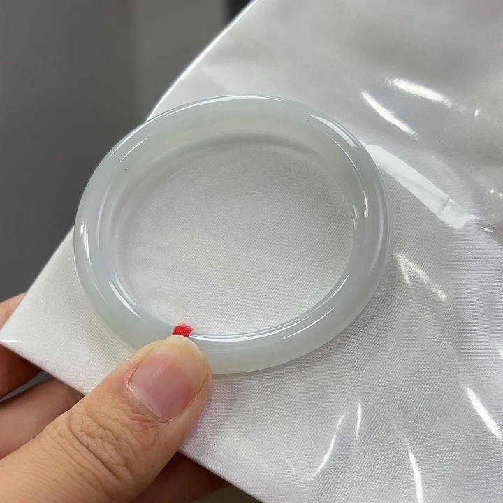 翡翠未镶嵌手镯翡翠