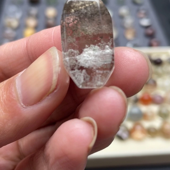 纯天然幽灵碧玺（处理）