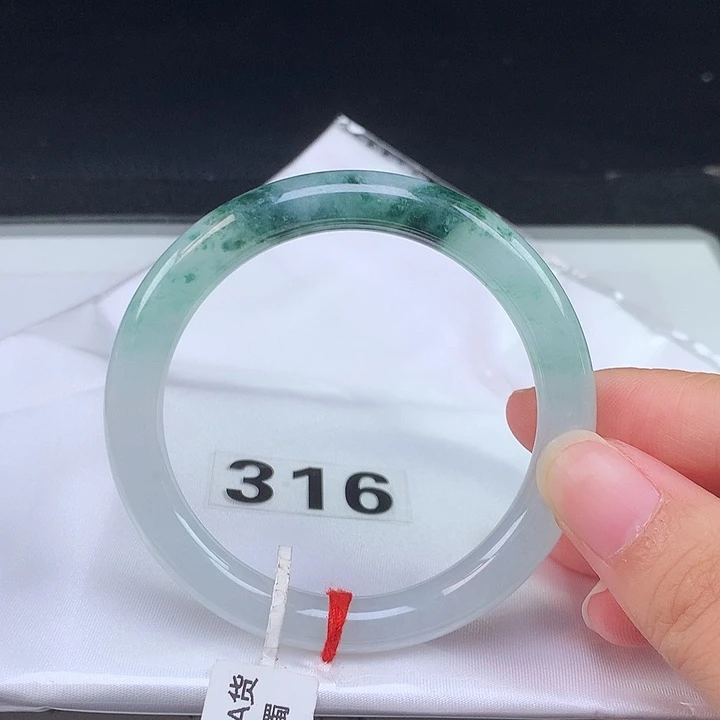 翡翠未镶嵌手镯翡翠手镯