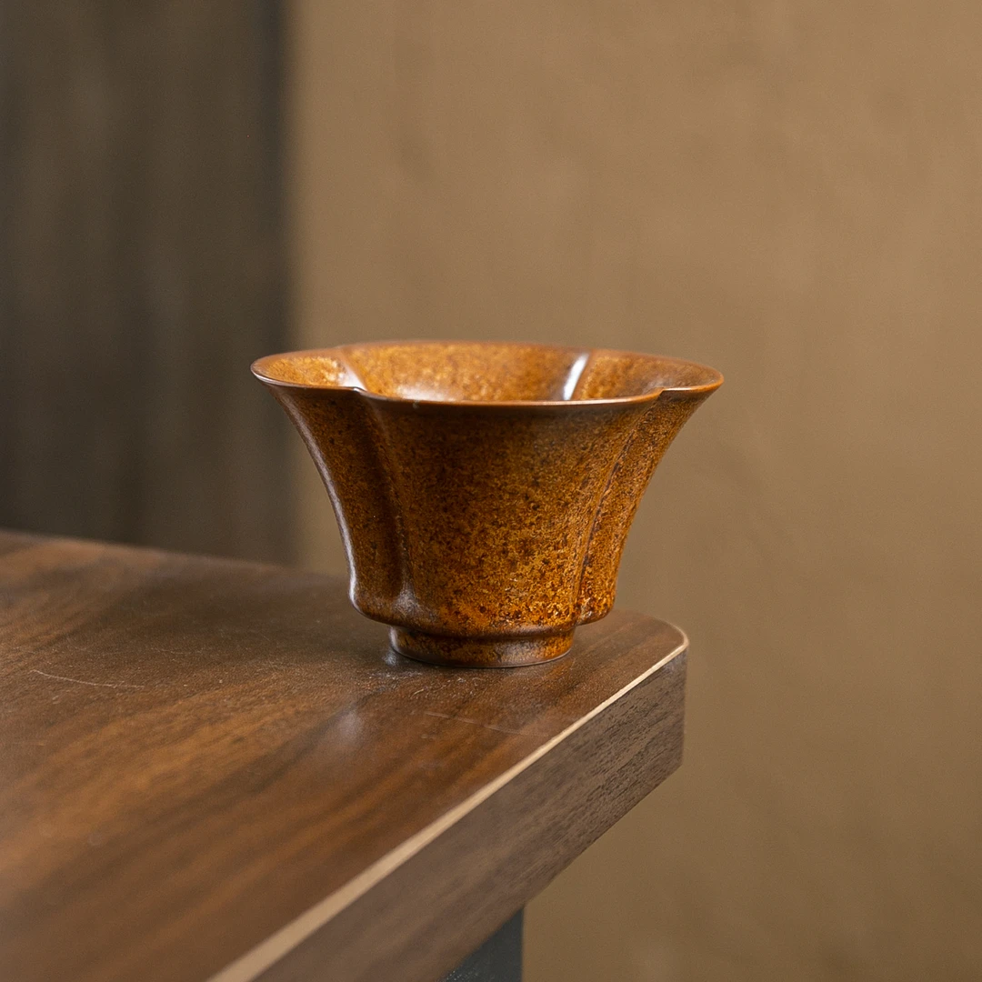 【境悟器】黄金釉四瓣花口杯.2710.悦窑黄金釉品茗杯复古中式主人杯