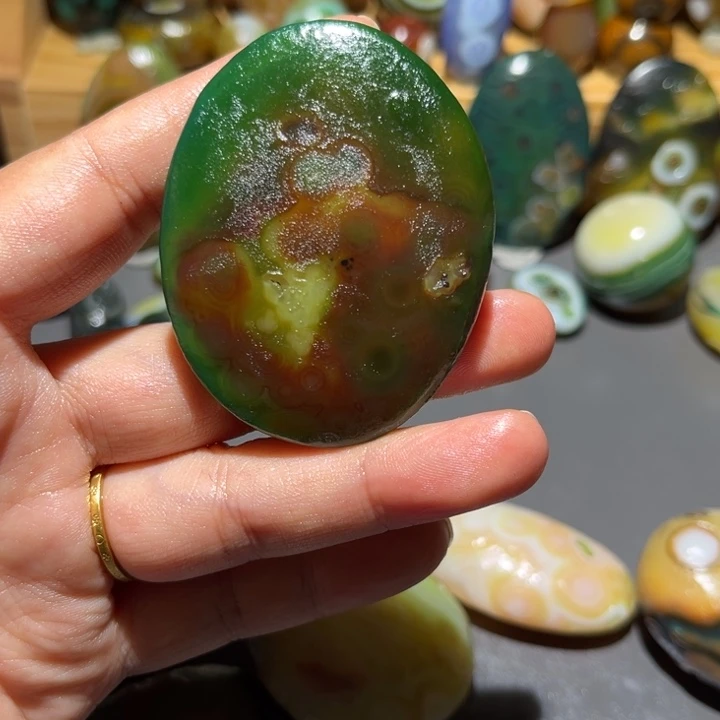 青***玉玛瑙/玉髓未镶嵌颈饰