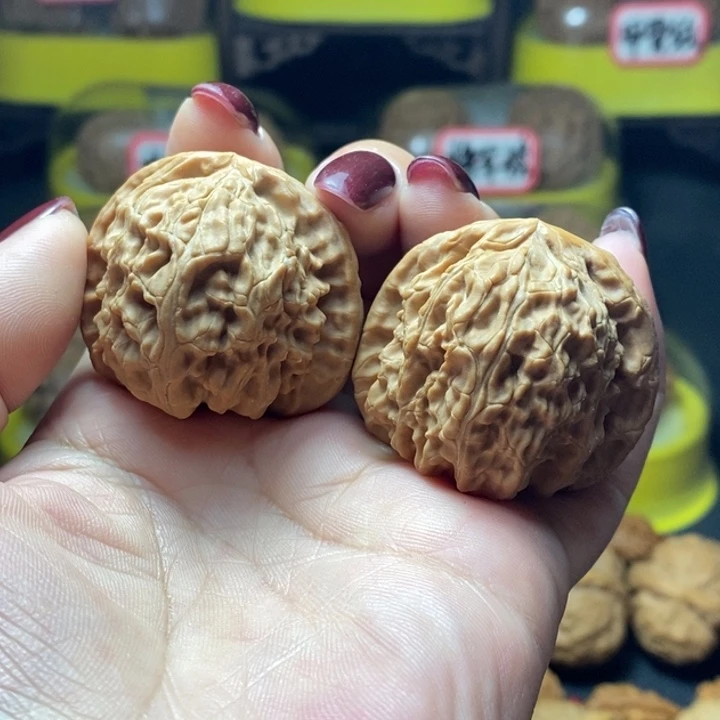 文玩核桃把件06白狮子38尺