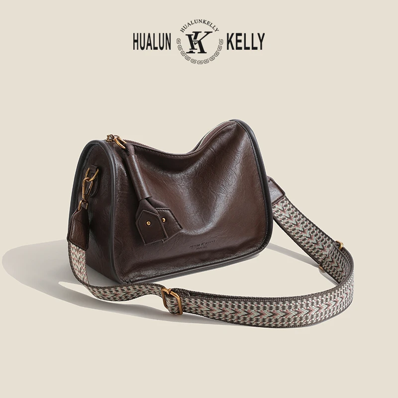 女包大容量2025新款包包网红爆款时尚单肩斜挎包女复古豌豆包