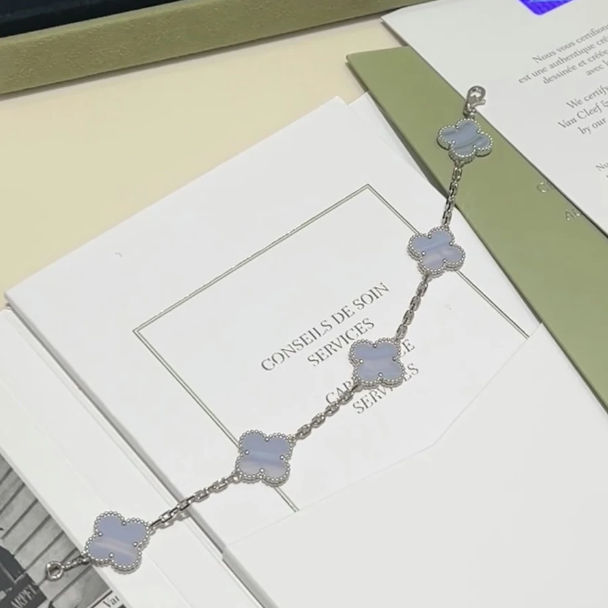 99新 梵克雅宝 青奢荟/梵克雅宝紫五花手链/76131