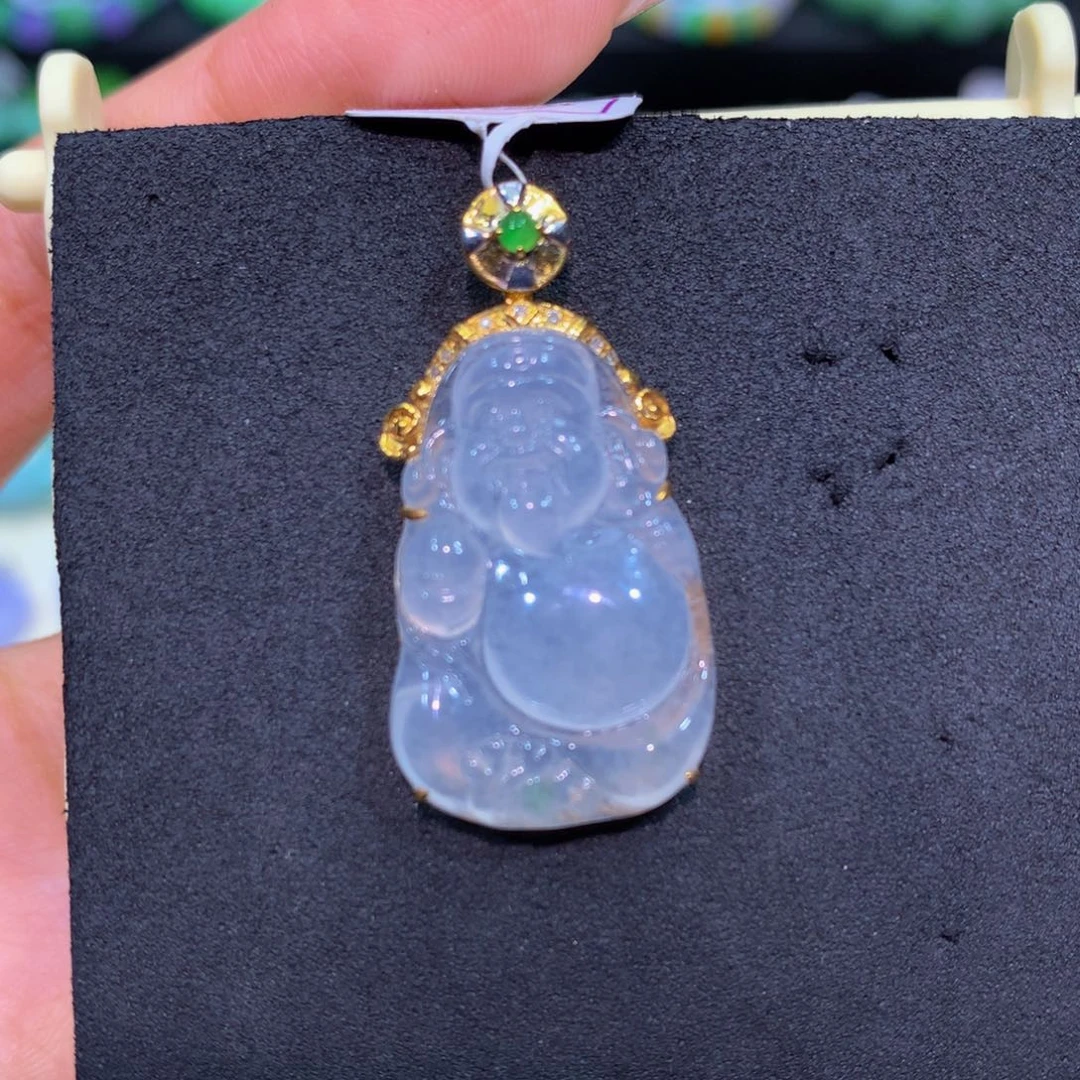 翡翠18K金镶嵌颈饰翡翠