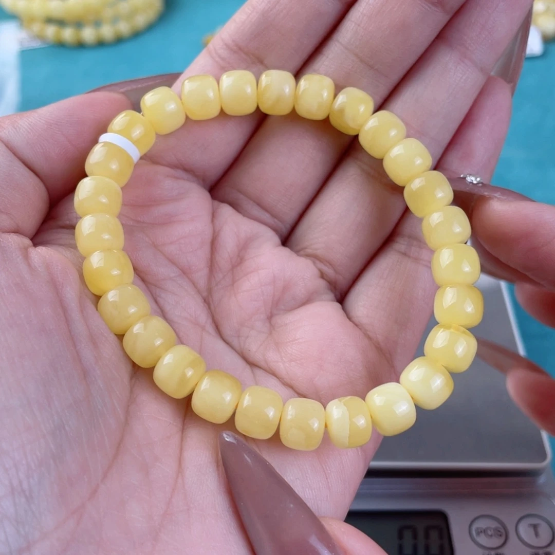 蜜蜡裸石未镶嵌蜜蜡22