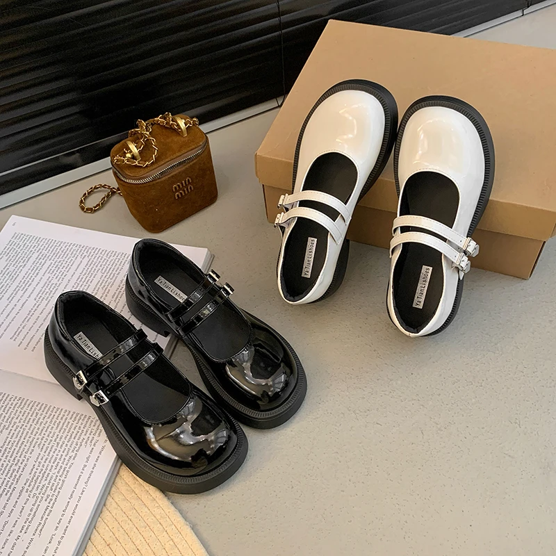 厚底玛丽珍鞋女2025新款春秋法式复古小皮鞋配裙子粗跟乐福鞋单鞋