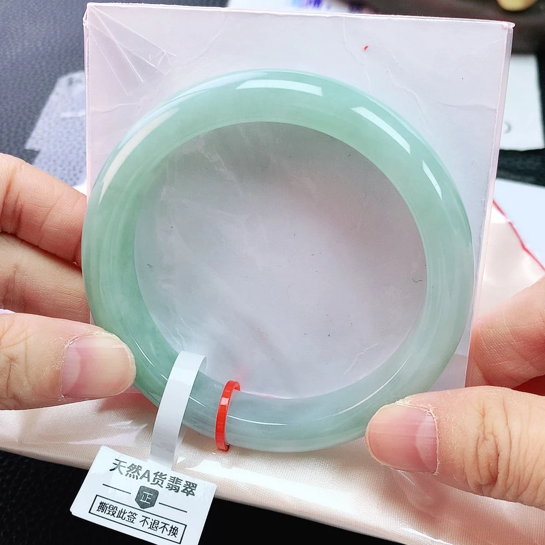 未镶嵌手镯翡翠60圈