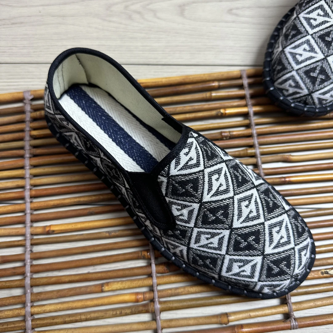 新款老北京布鞋男舒适花纹时尚休闲鞋低帮防滑鞋牛筋底轻便帆布鞋