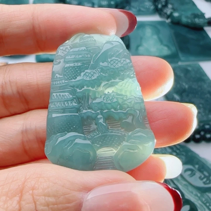 翡翠未镶嵌颈饰多样性发货天然A货翡翠