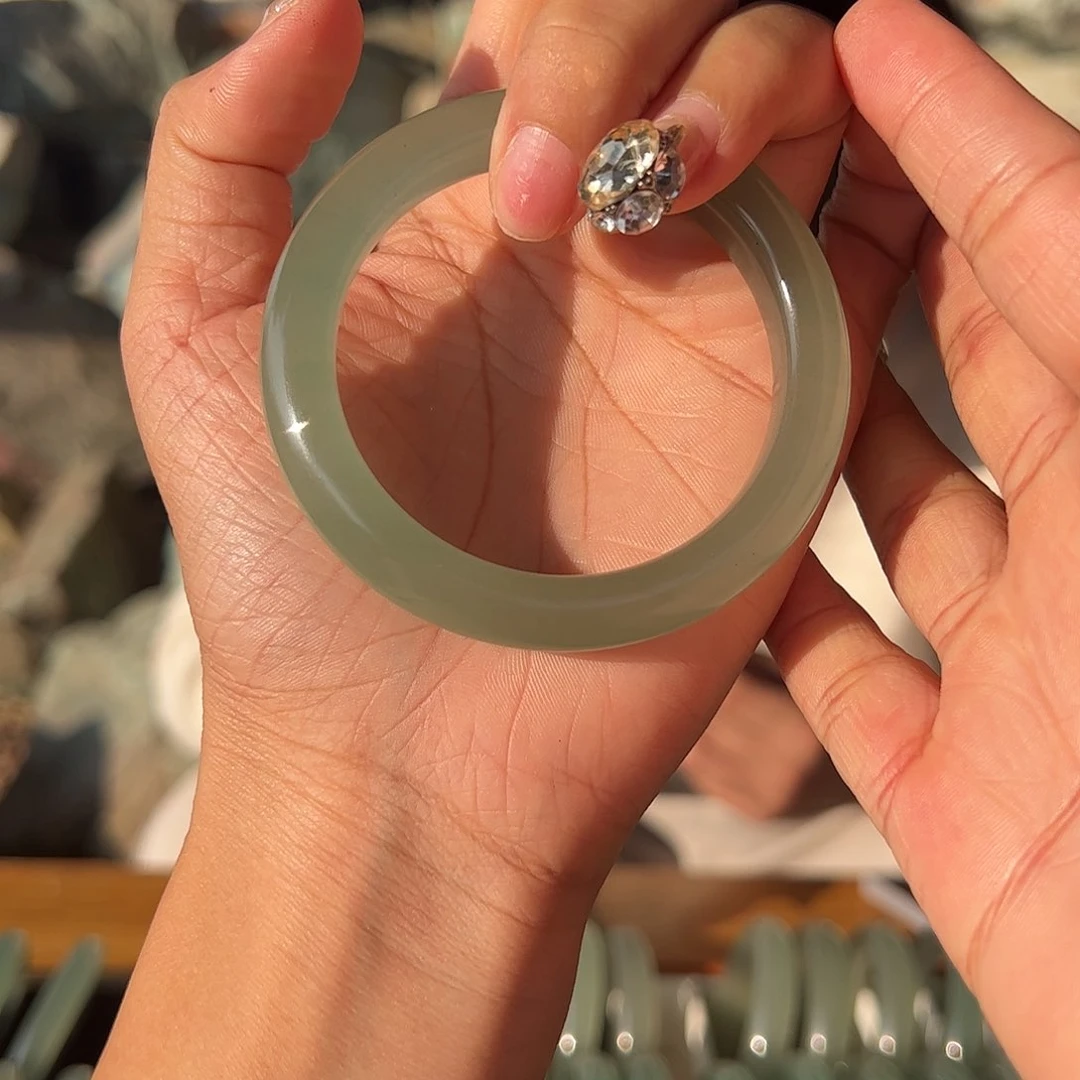 绿东陵冰晴水手镯