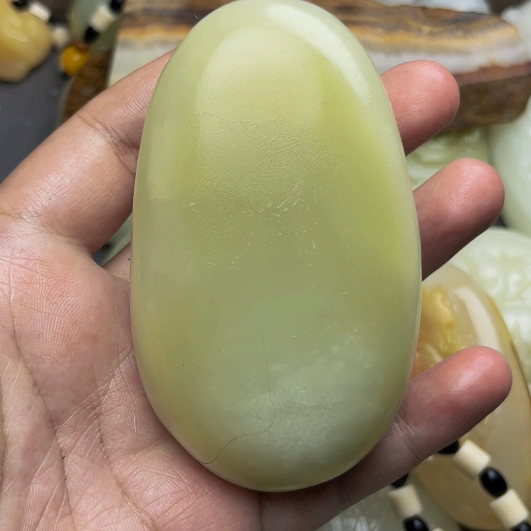 用***2石材方解石手把件