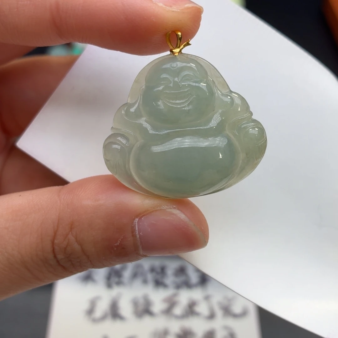 翡翠18K金镶嵌颈饰佛公