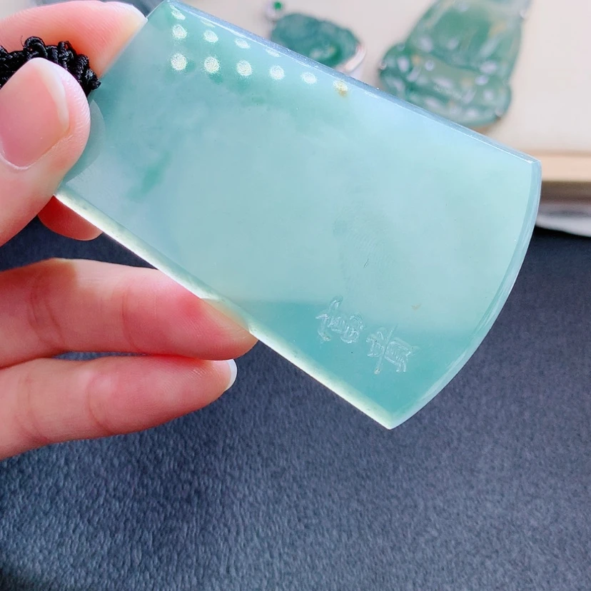 【闪购商品】翡翠颈饰未镶嵌翡翠