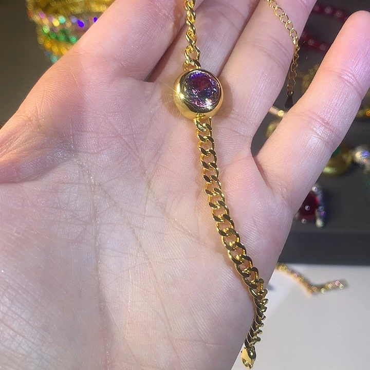 非金属06手链。